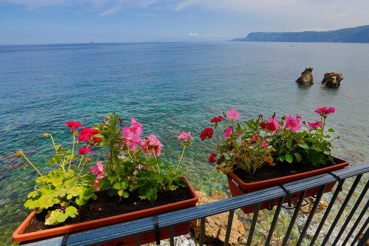Il Casato Deluxe Rooms Scilla Exterior photo